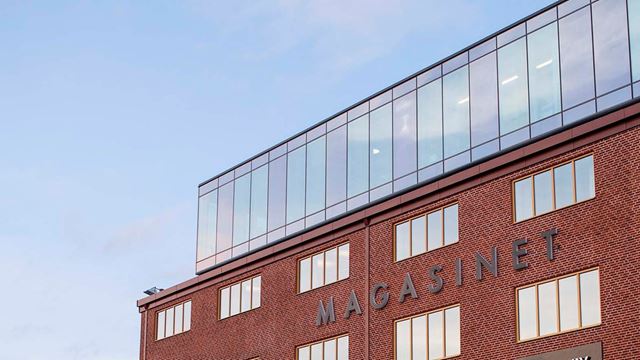 Ikonfastigheten Magasinet är belägen i Nyhamnden i Malmö