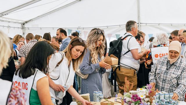 Joint lunch in connection with the Spadtag ceremony for Caldic’s new facility