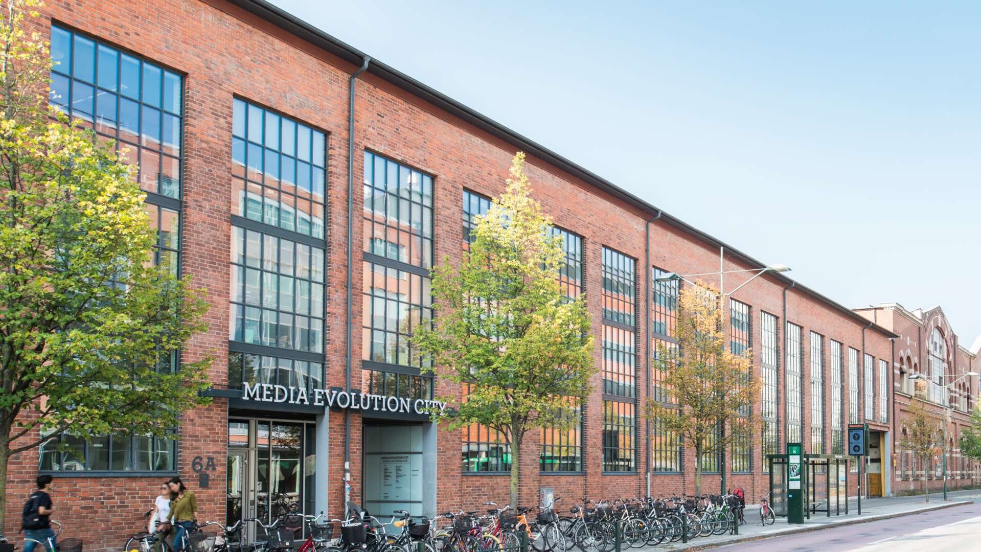 Ubåten 2, fastighet på Stora Varvsgatan 6 i Dockan Malmö där MEC (Media Evolution City) bedriver sin verksamhet